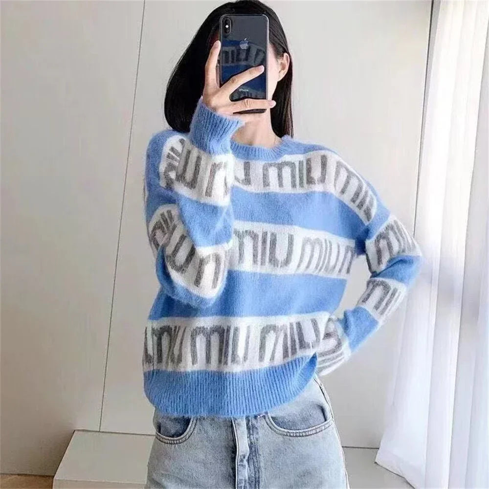 New in  New Pink Purple Short Knit Sweater Women's Autumn/winter Letter Brand Loose Long-sleeved Knitted Top Cropped Sweate