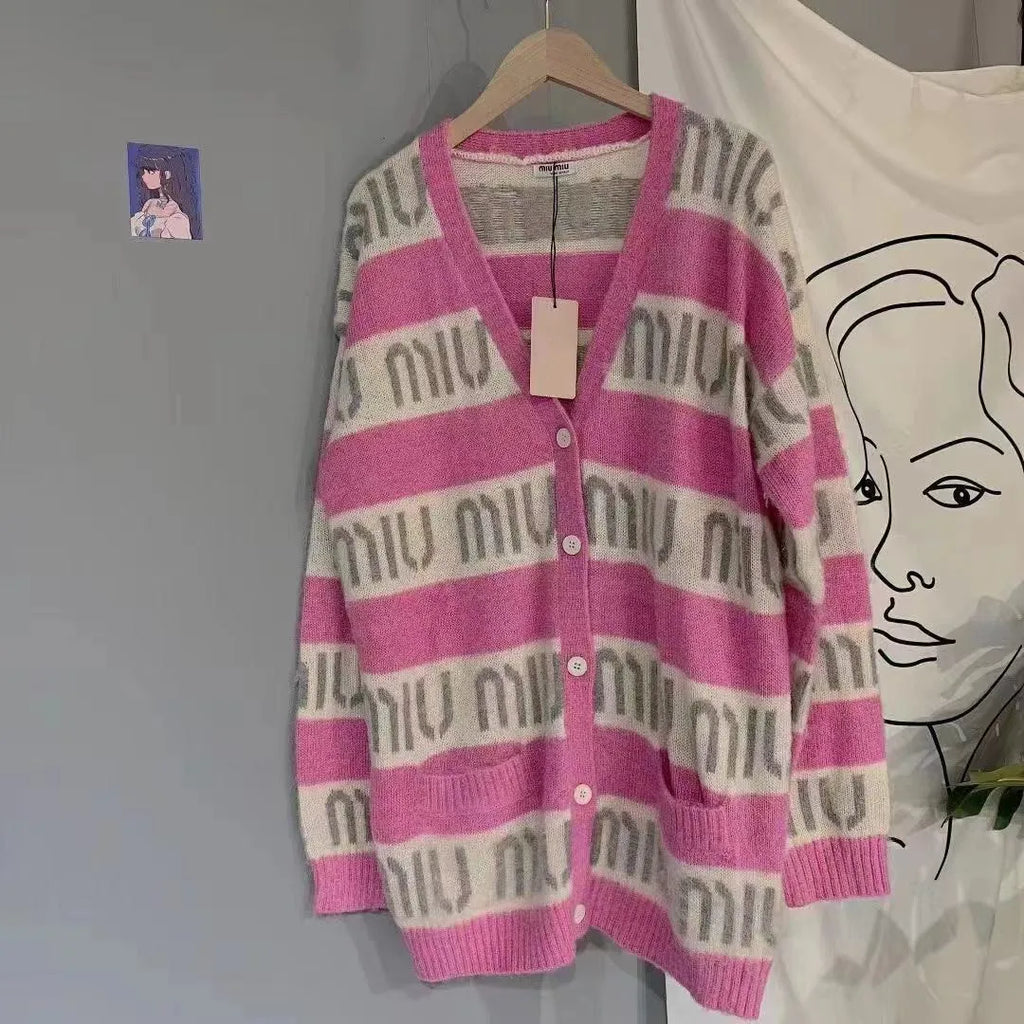 New in  New Pink Purple Short Knit Sweater Women's Autumn/winter Letter Brand Loose Long-sleeved Knitted Top Cropped Sweate