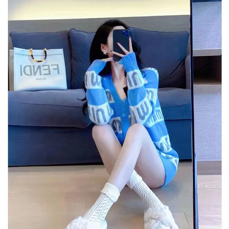 New in  New Pink Purple Short Knit Sweater Women's Autumn/winter Letter Brand Loose Long-sleeved Knitted Top Cropped Sweate