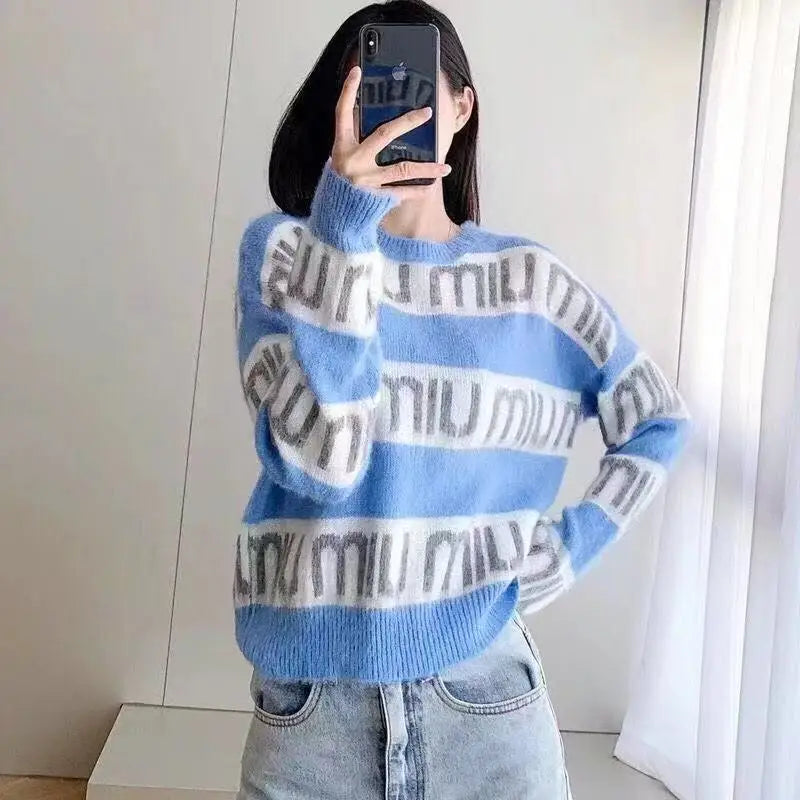 New in  New Pink Purple Short Knit Sweater Women's Autumn/winter Letter Brand Loose Long-sleeved Knitted Top Cropped Sweate