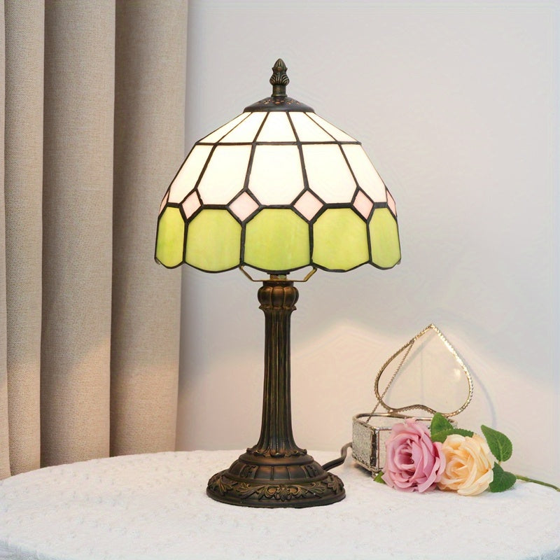 Art Deco Glass Table Lamp – Elegant Floral Design