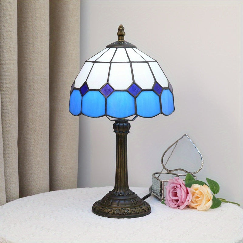 Art Deco Glass Table Lamp – Elegant Floral Design